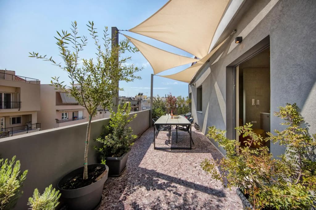 Sunny Loft with Acropolis View - photo 2