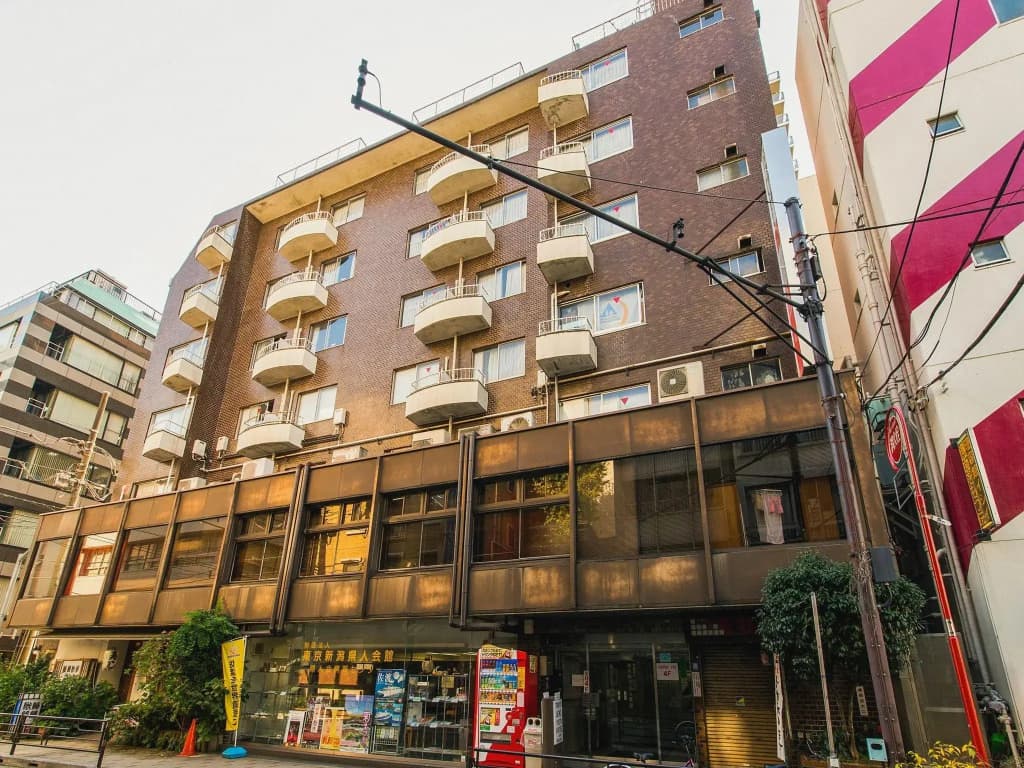 Tokyo Ueno Youth Hostel - photo 1