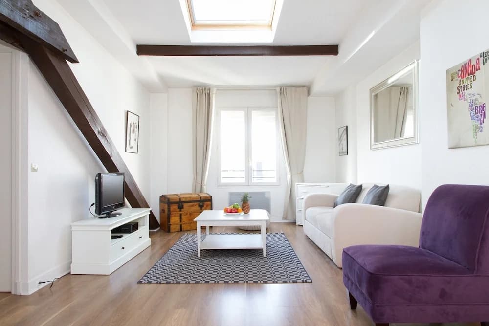 Le Marais - Beaubourg Apartment - photo 6