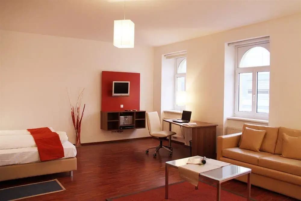 Modern City Apartment Near Central Park - photo 6