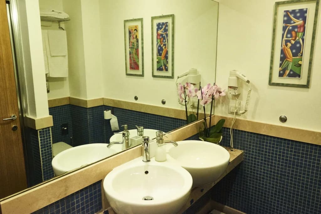 Domus Cavour Guest house - photo 7
