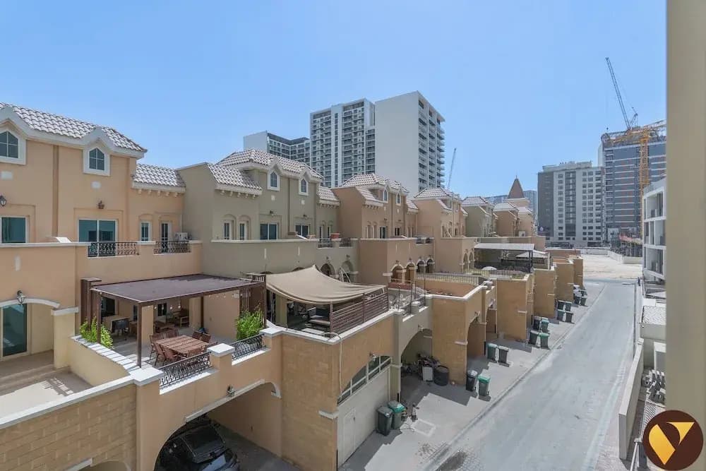 Spacious Pulse Smart Residence JVC - photo 24