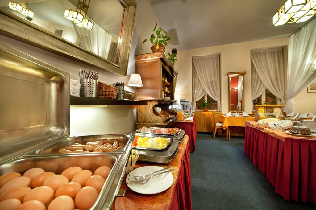 Hotel Aron - photo 10
