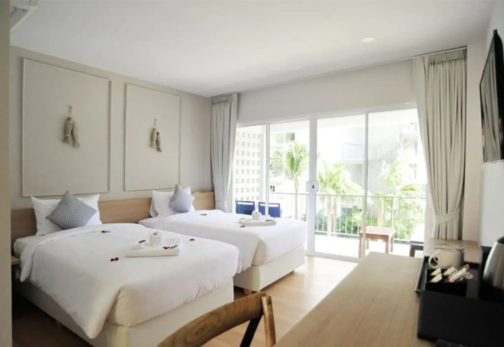 Combo Beach Hotel Samui - main photo