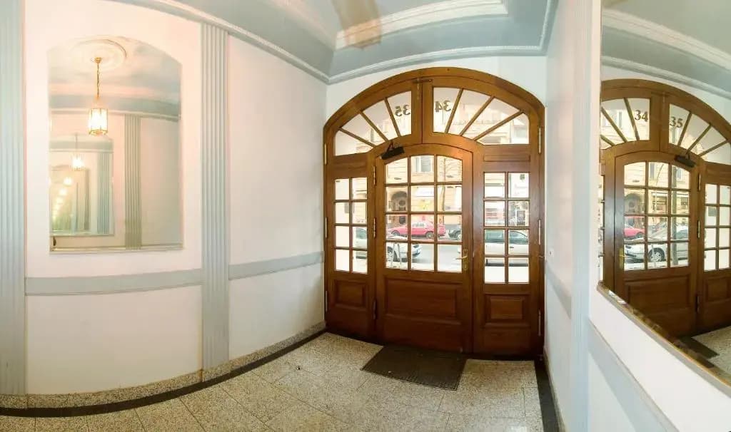 Kurfürst am Kurfürstendamm - photo 13