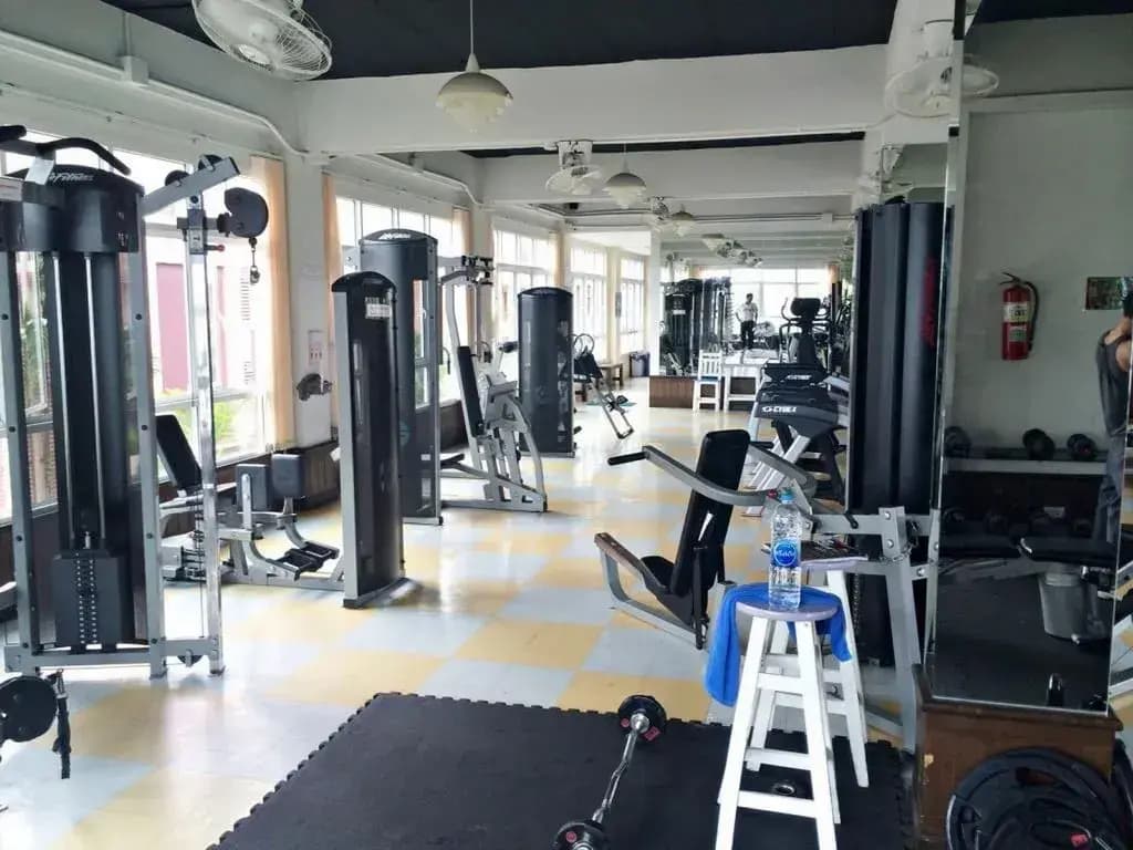 SB Living Place Hotel - photo 25