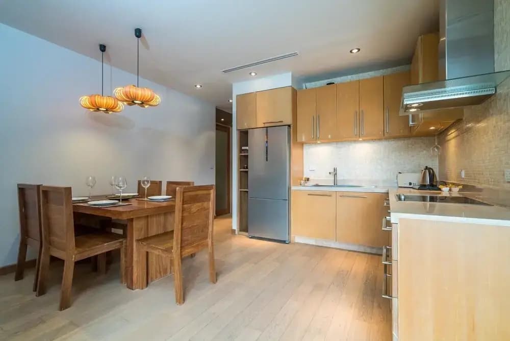 Beachfront Apartment - Walk in the Sand - photo 26