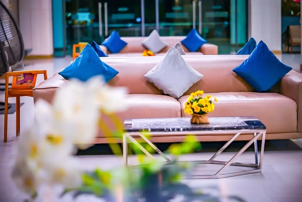 Paragon Grand Resort - photo 2
