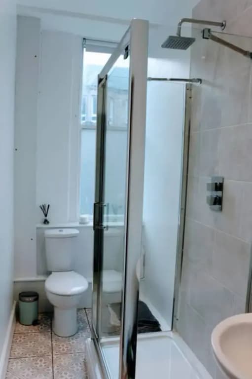 1 Bedroom Apartment Near Arthurs Seat - photo 12