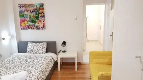 Errathens Yellow Studio - photo 6
