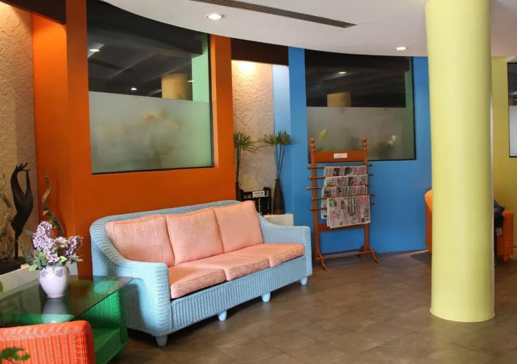 Twin Inn - photo 2