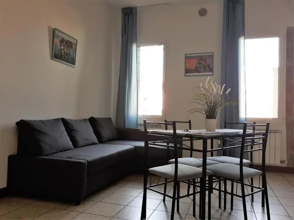 Central Apartment - photo 4