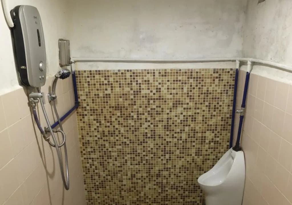 Muntri House - Hostel - photo 9