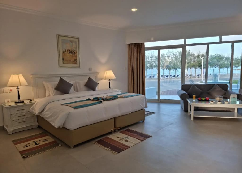 Holiday Beach Resort - photo 3