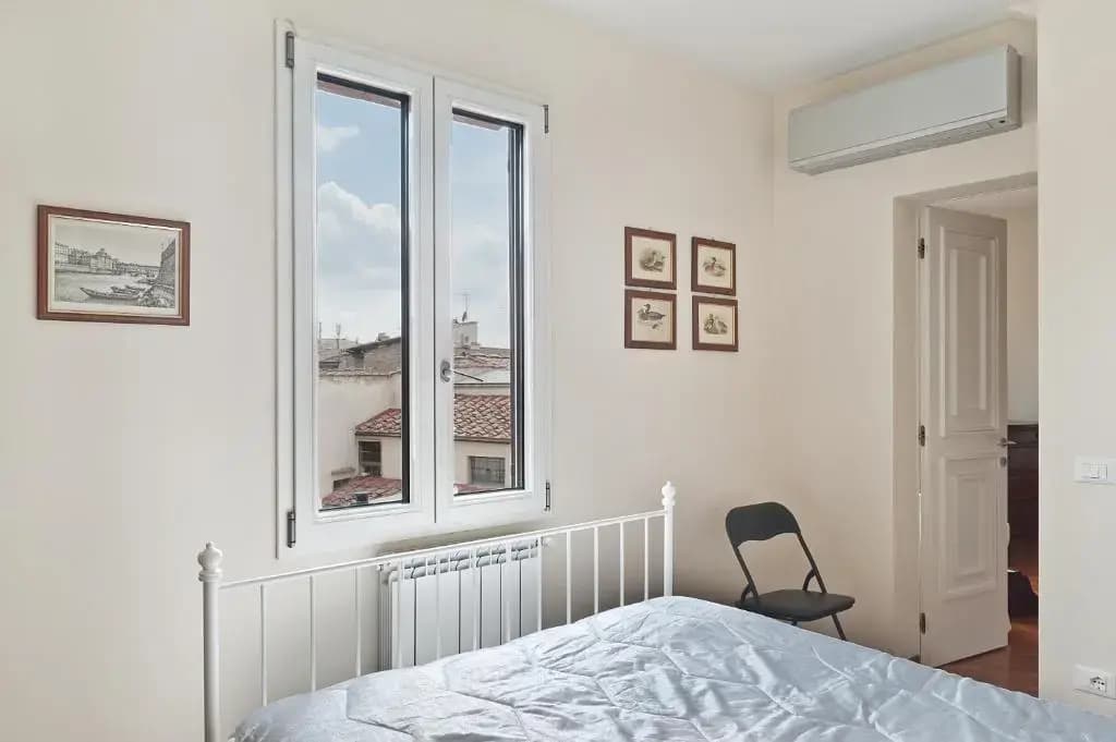 Anguillara in the Heart of Florence - photo 4