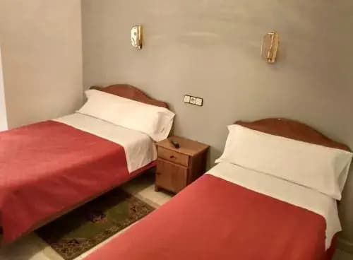Hostal Gaudi - photo 4