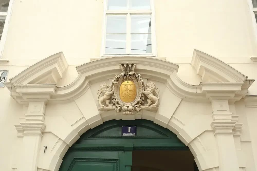 13th Century Apartment - photo 1