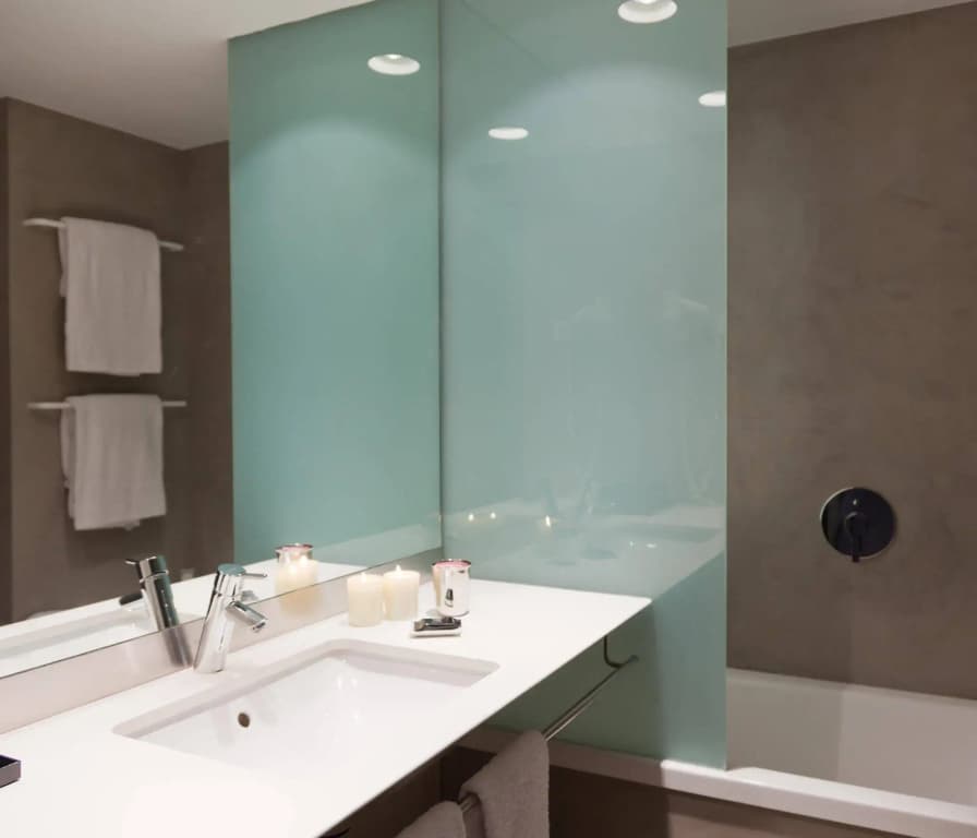 Alexandra Barcelona Hotel, Curio Collection by Hilton - photo 11