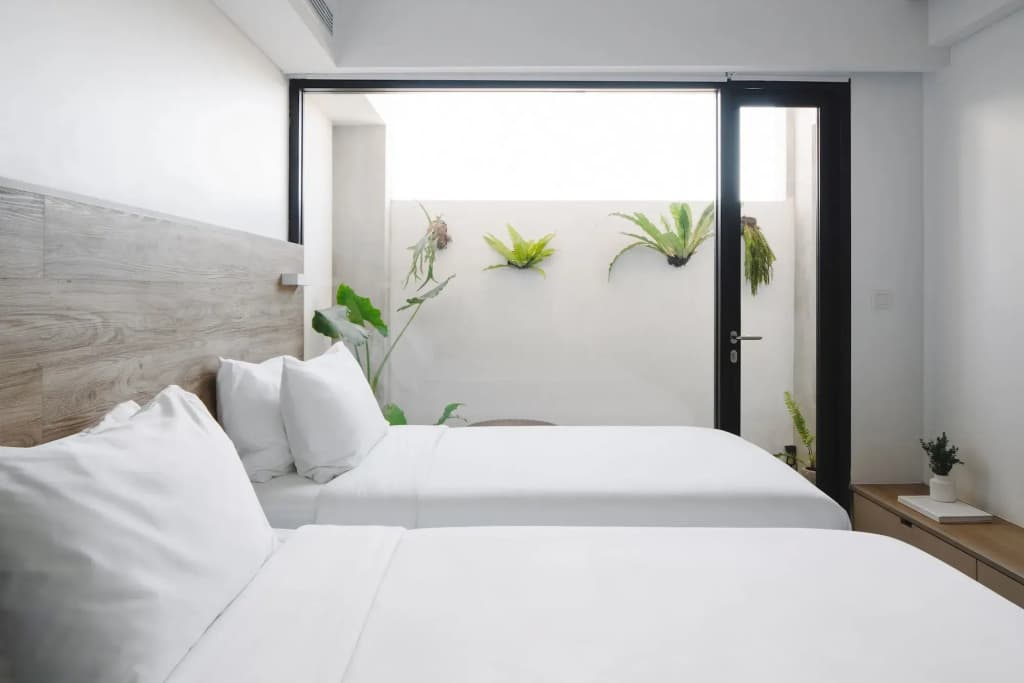 Lloyd's Inn Bali - photo 4
