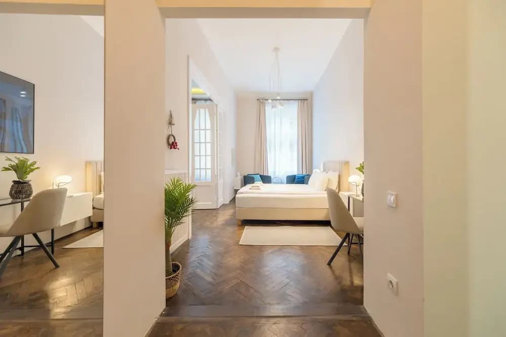 Venus Apartments - Opera III - photo 1