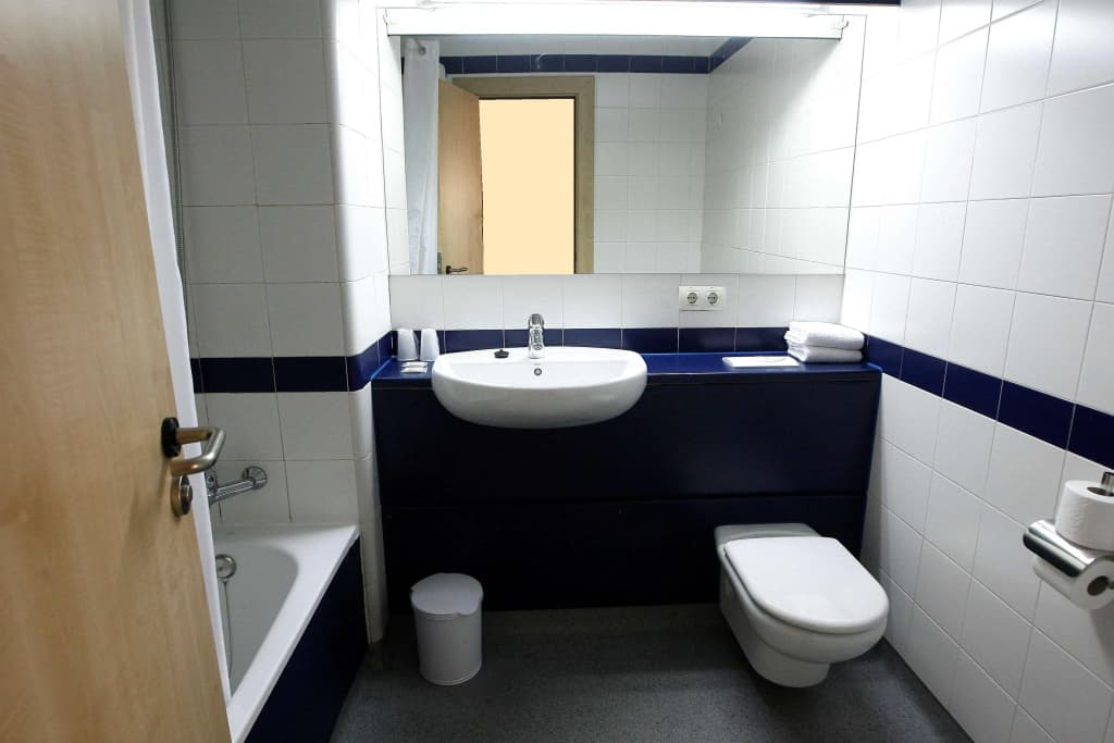 Travelodge Madrid Torrelaguna - photo 10