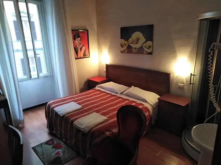 Hotel Gloria - photo 10