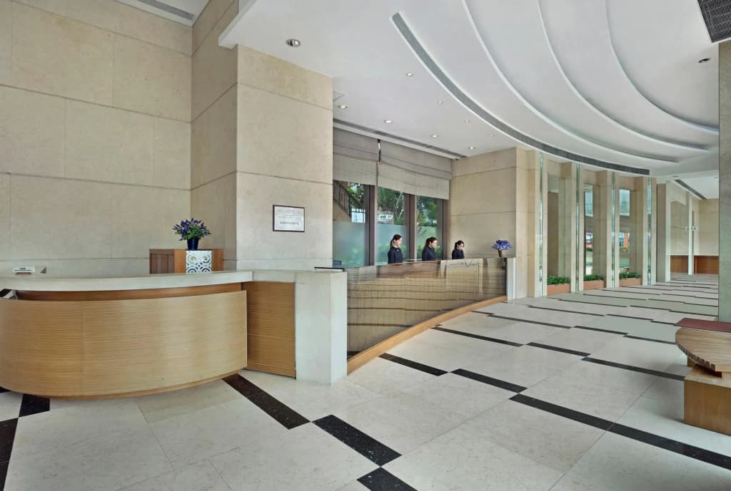 Rambler Oasis Hotel - photo 2