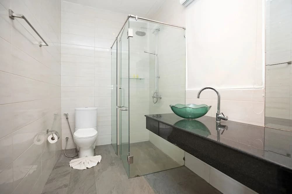 Miami-Style 2BR Pool Villa Janine Kamala - photo 16