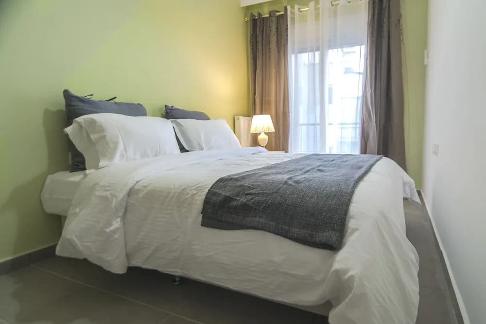 Down Town Modern Apartments - photo 4