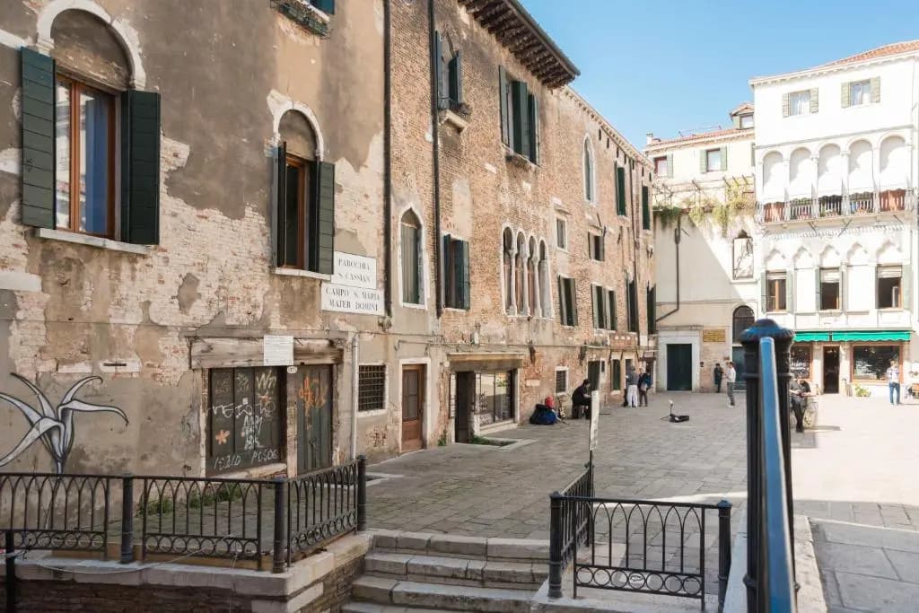 Venice in the house - photo 11