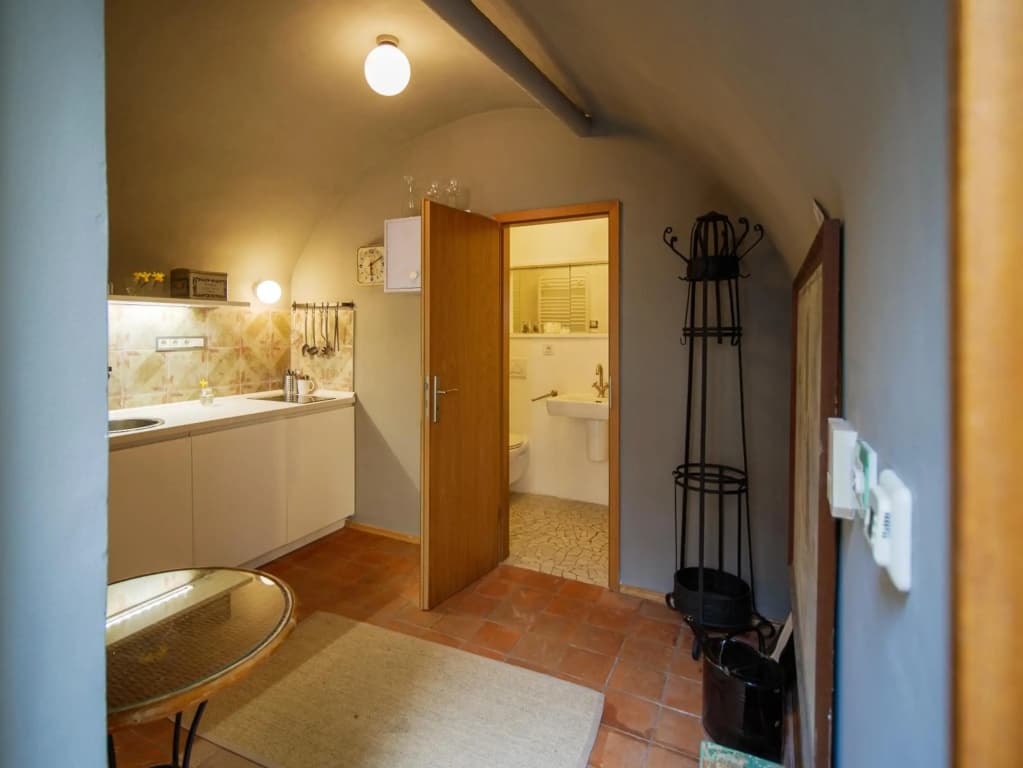 Romantic nest under Prague Castle - photo 1
