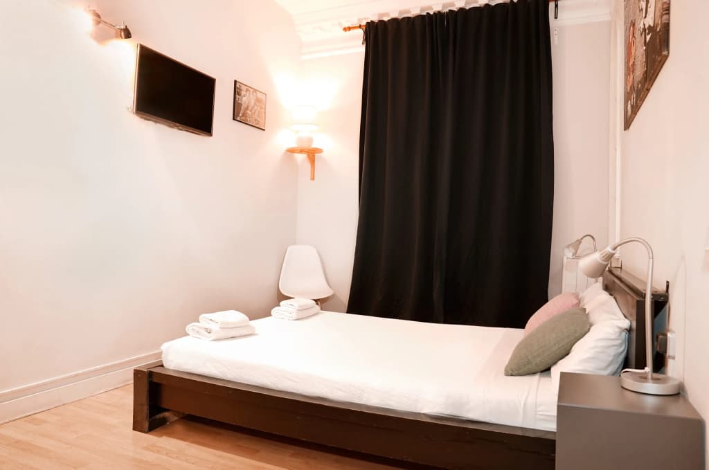 Wow Hostel Barcelona - photo 15