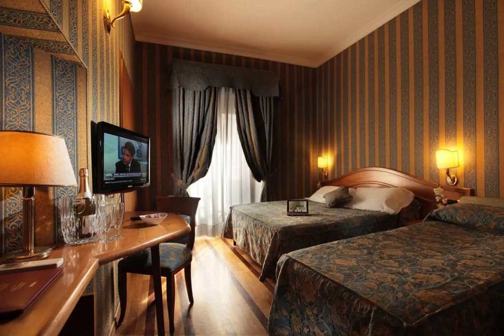 Hotel Solis - photo 7