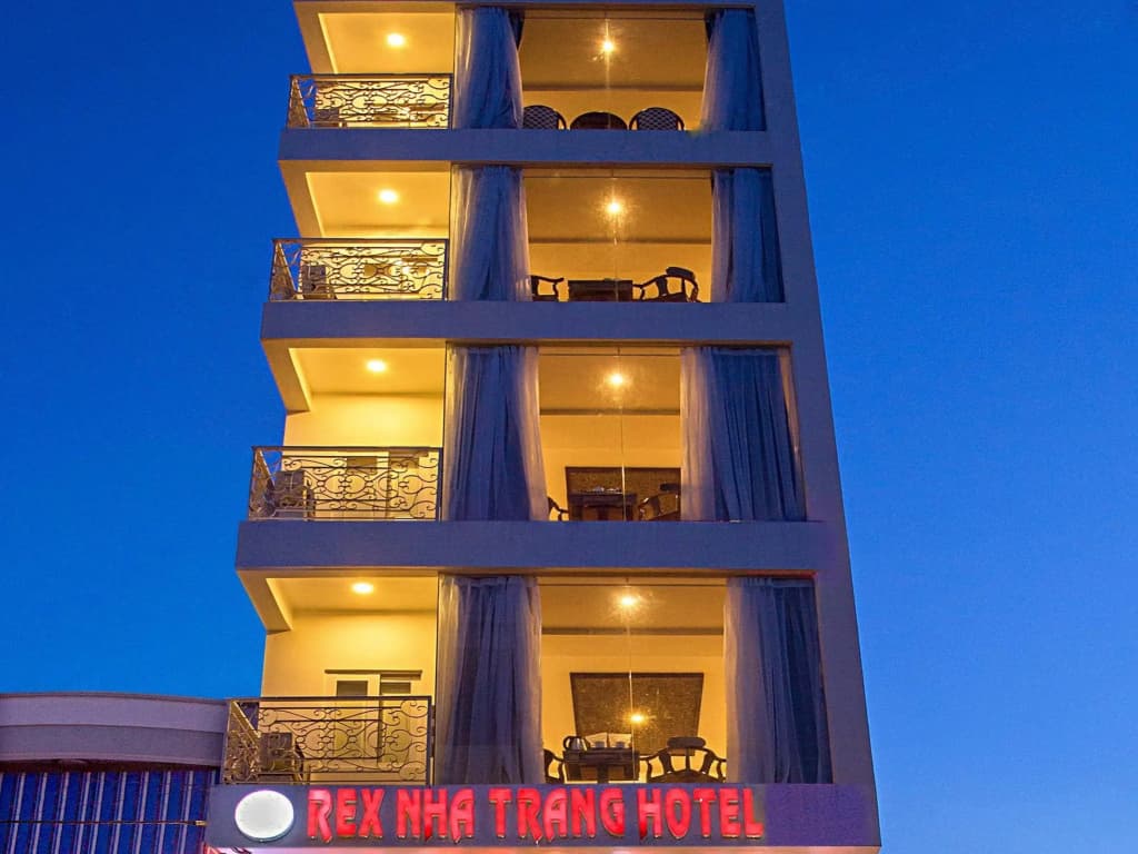 Rex Hotel and Apartment - photo 1