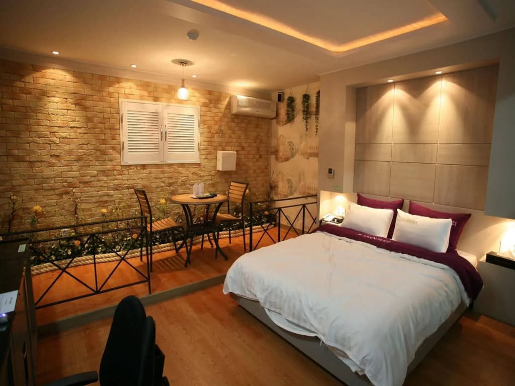 Amourex Hotel - photo 4