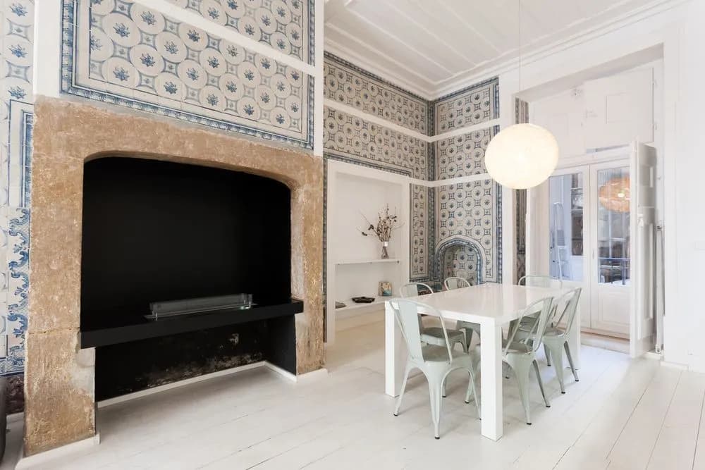 Baixa Tile Blue Two-Bedroom Apartment - by LU Holidays - photo 7