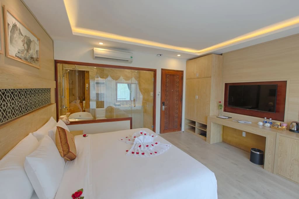 Alyssa Da Nang Hotel - photo 4