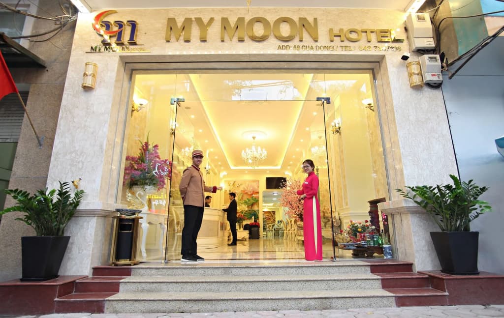 My Moon Hotel - photo 24