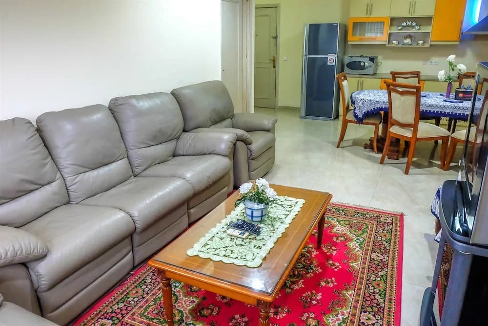 Best Spacious Apartment Permata Senayan - photo 2