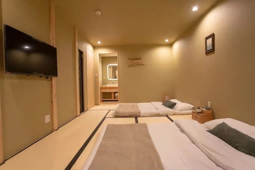 Tsuru Inn-Tsurumibashi - photo 17