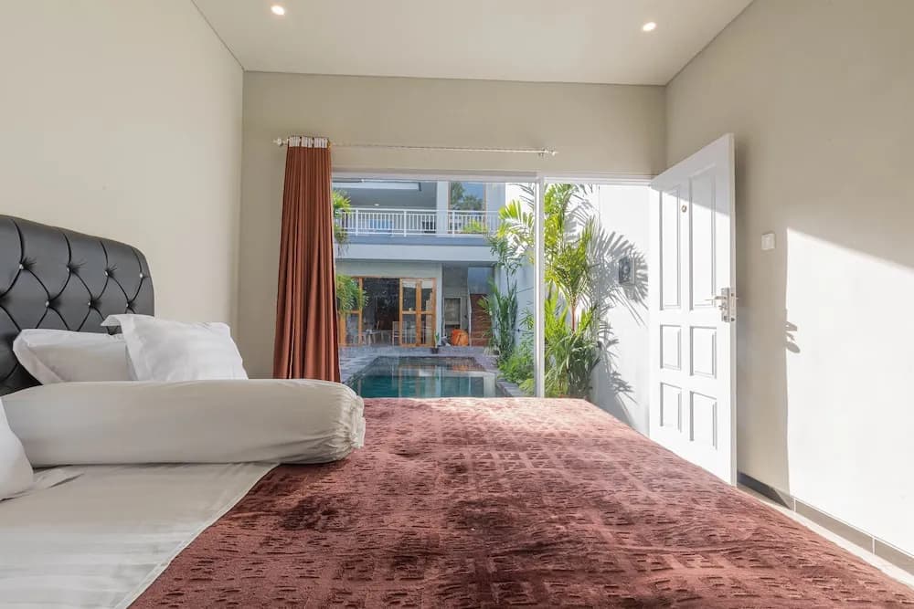 Roses Bali Homestay - photo 2