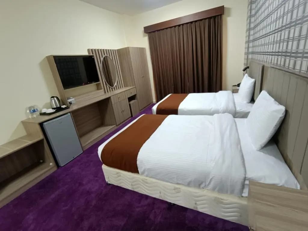 Royal Hotel - photo 4