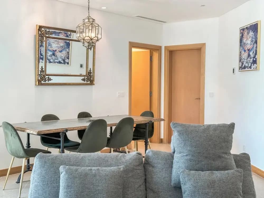 Upgraded 2BR Apartment at the Beach - photo 12