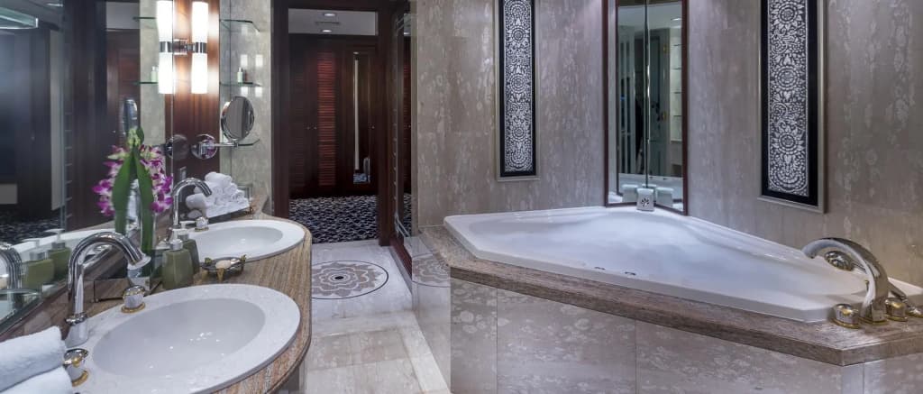 Dusit Thani Dubai - photo 8