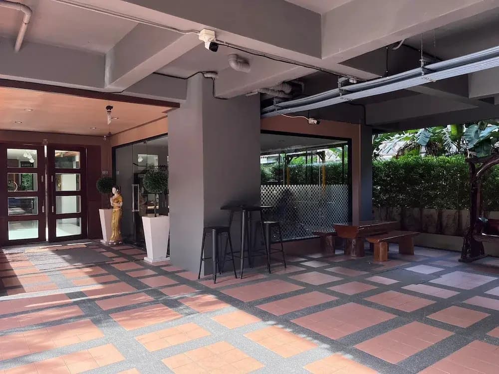 Westkey Kamala Hotel - photo 2