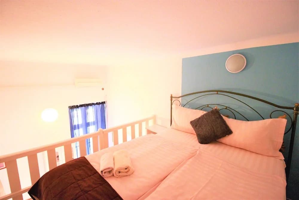 Budapest Easy Flats - Opera Apartments - photo 3