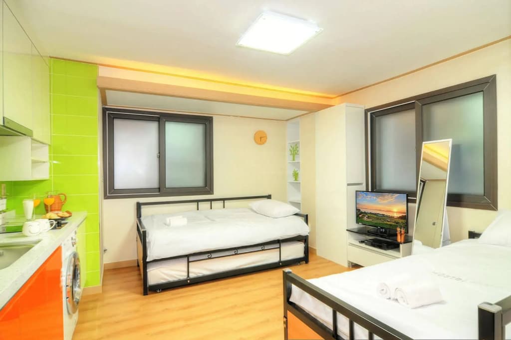 Hostel KW Sinsa - photo 3