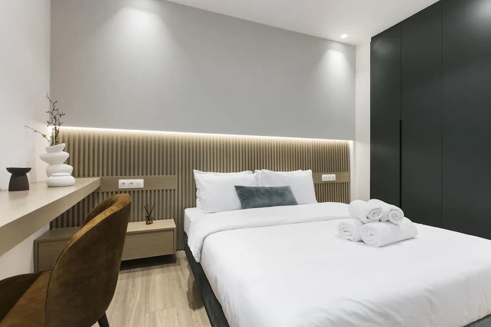 Deluxe & Upscale Apartment in Athens - photo 2