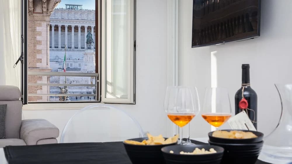 Bernini Apartments - photo 13