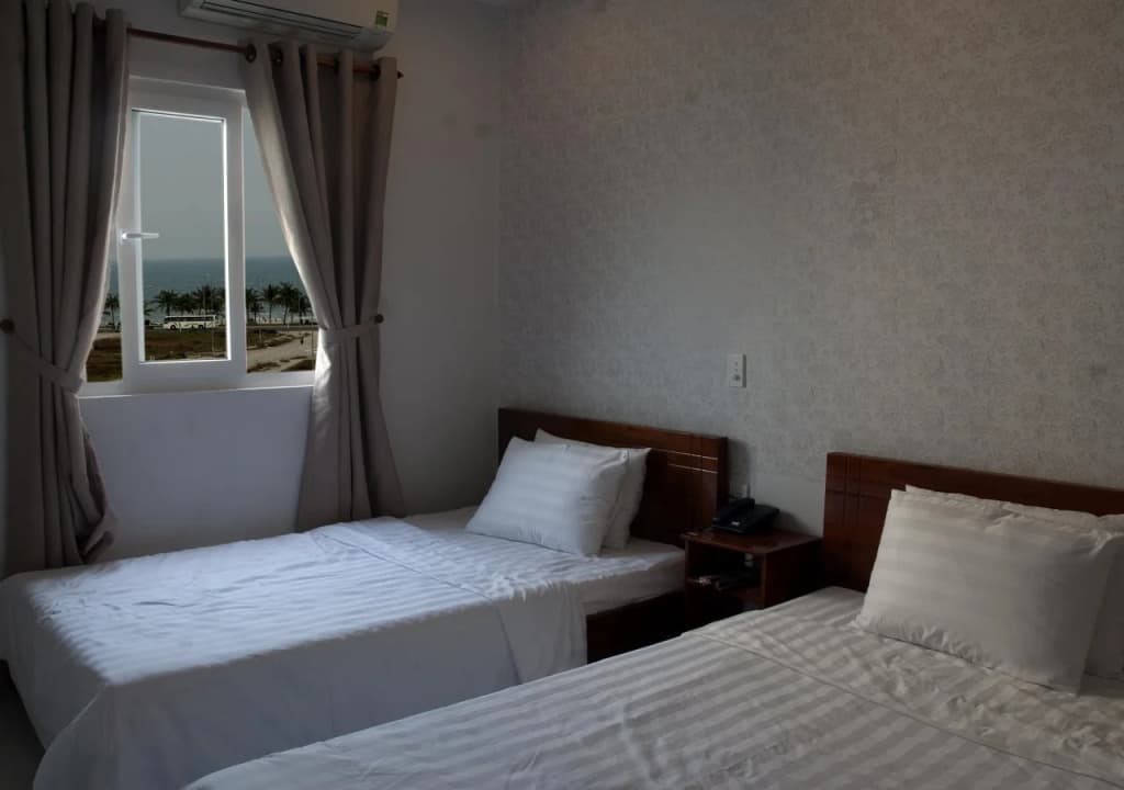Da Nang Beach Hotel - photo 8